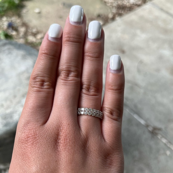 Silver Ring - Picture 2 of 2